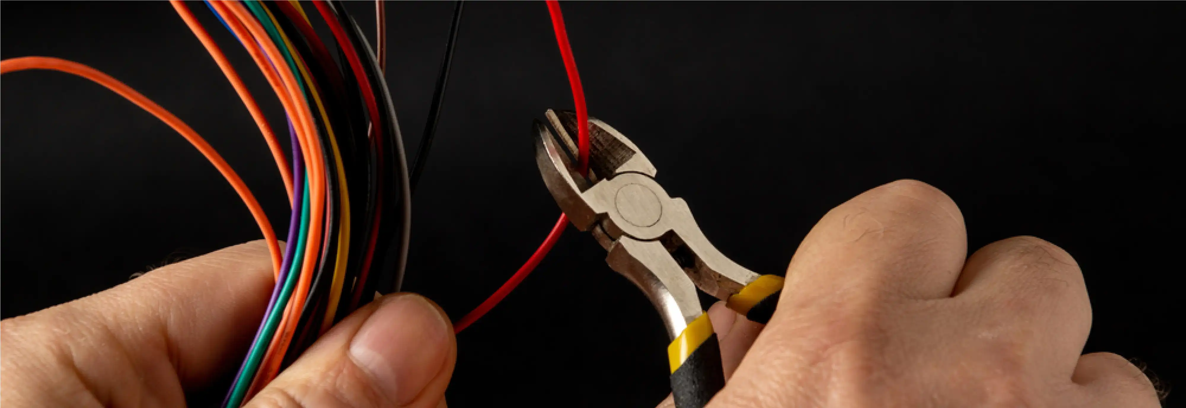 Mách nhỏ cách chọn mua và bảo quản kìm điện chất lượng