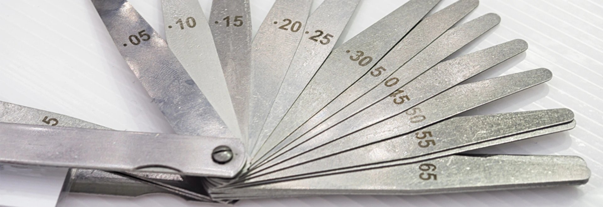 Tìm hiểu định nghĩa, phân loại và ứng dụng của thước căn lá Tìm hiểu định nghĩa, phân loại và ứng dụng của thước căn lá