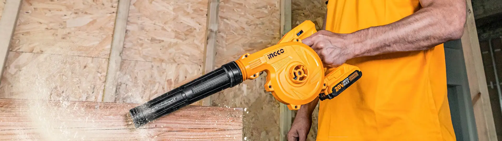 Ưu điểm của dòng máy thổi bụi INGCO bạn nên biết - Tecostore Ưu điểm của dòng máy thổi bụi INGCO bạn nên biết - Tecostore