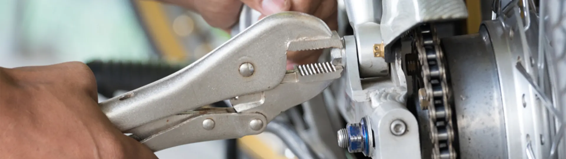 Review kìm bấm chết, ứng dụng và các sản phẩm kìm nổi bật