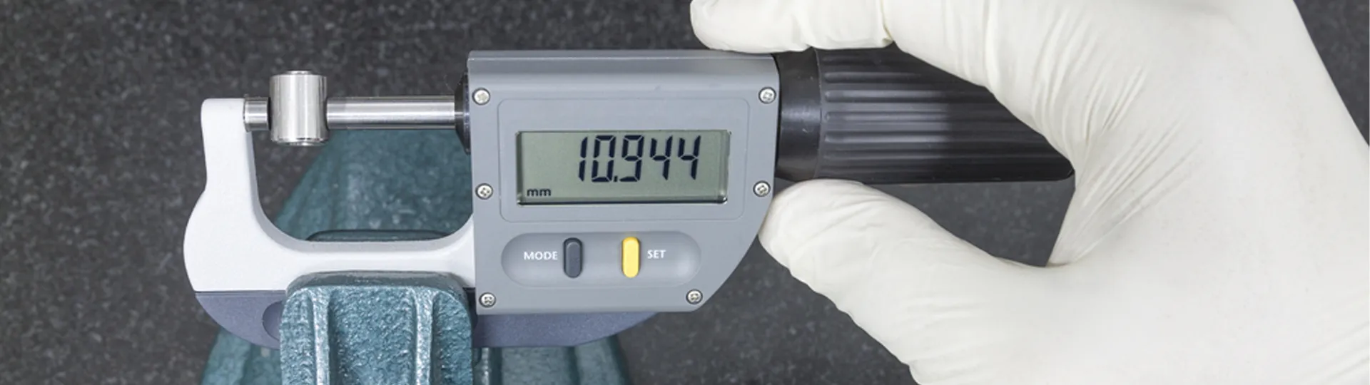 Lỗi sai thường gặp khi sử dụng thước panme. Đề xuất sản phẩm uy tín Lỗi sai thường gặp khi sử dụng thước panme. Đề xuất sản phẩm uy tín