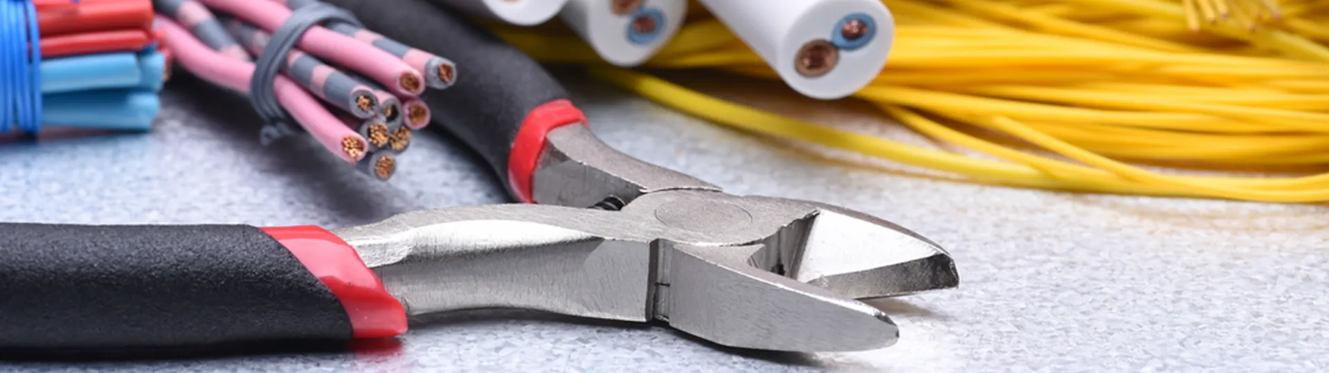 Phân loại và một số lưu ý khi sử dụng kìm cắt cáp dành cho bạn