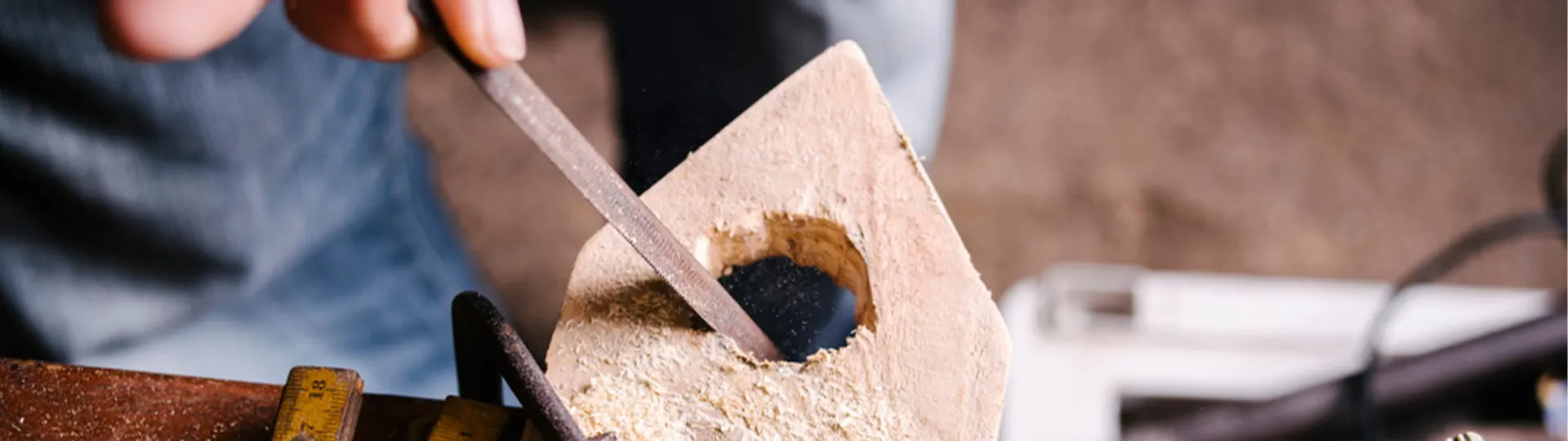 Cùng Tecostore tìm hiểu những công dụng tuyệt vời của bộ dũa thép