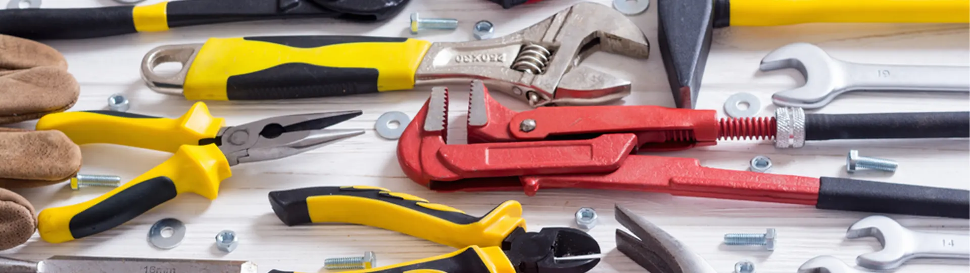 Những lợi ích của bộ dụng cụ cầm tay mang lại cho công việc Những lợi ích của bộ dụng cụ cầm tay mang lại cho công việc