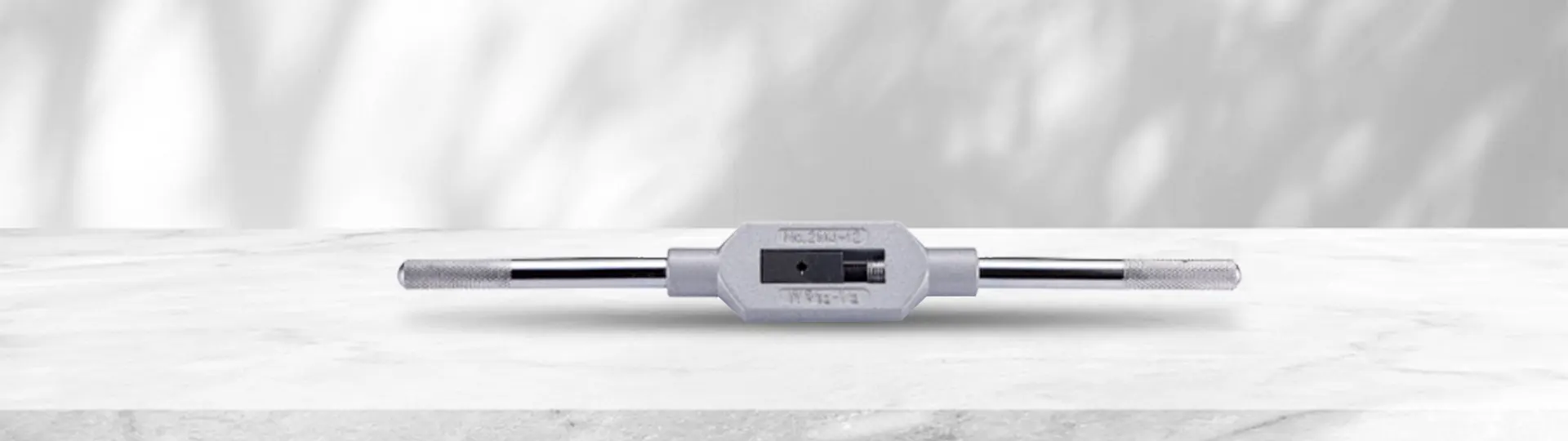 Cấu tạo & Cách sử dụng tay quay taro đúng cách cho người vào nghề