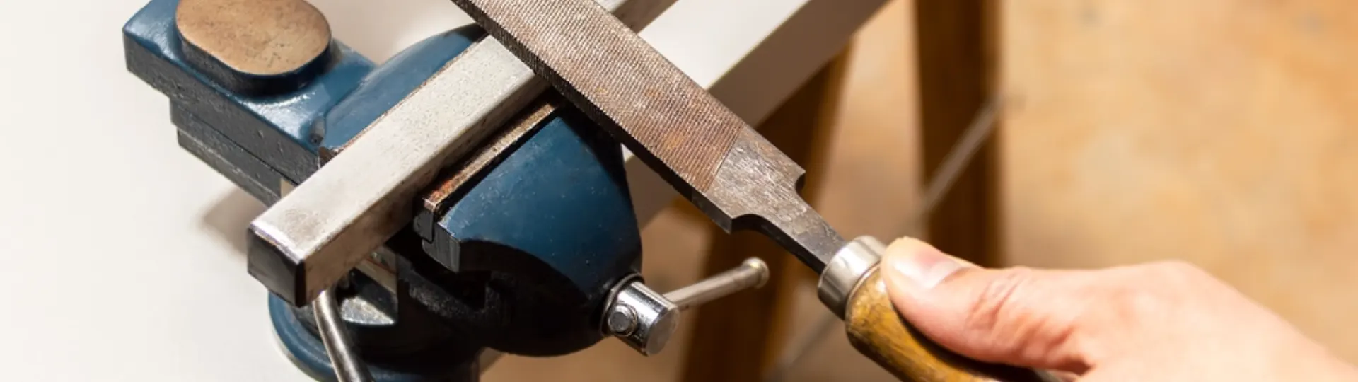 Dũa là gì? Một số loại dũa phổ biến trên thị trường hiện nay